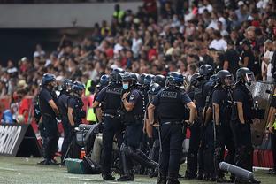 贝尔戈米：国米下轮踢那不勒斯不是决定性的；国米得买右翼卫