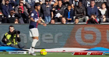 可爱白丝垃圾桶兔《蔚蓝档案》霞泽美游1／7手办开订