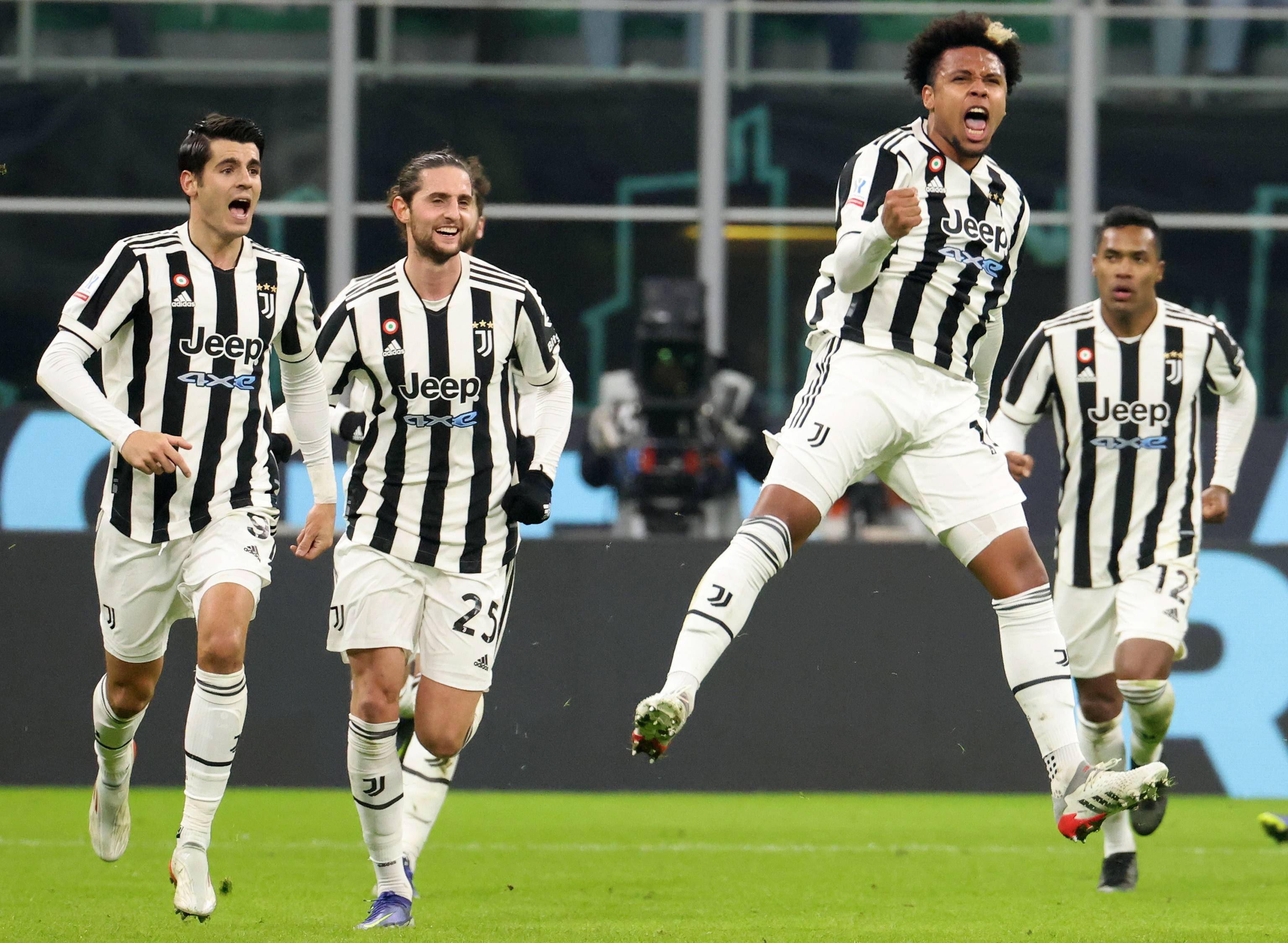 湖人141-126老鹰，揭露三大不争事实，詹姆斯拒绝三双主动下场！