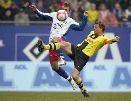 [NBA]哈珀反击上篮 杨瀚森送上盖帽大火锅