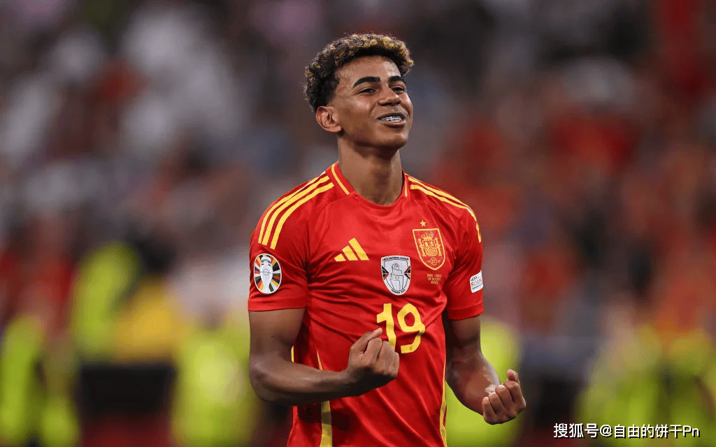 TABS手机版1月16日正式上线，春节真给「诸葛亮」送500把AK47？！